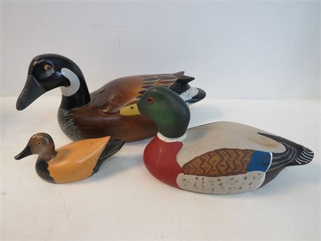 Wooden Duck Decoy Sculptures