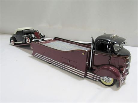 Danbury Mint 1:24 Scale - 1930's COE Car Carrier with 1936 Ford Hot Rod Roadster