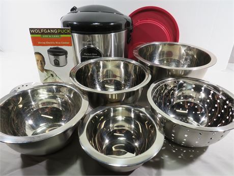 WOLFGANG PUCK 10-Cup Electric Rice Cooker / Mixing Bowl Set
