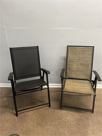 Pair of Patio / Sunroom metal Folding Chairs