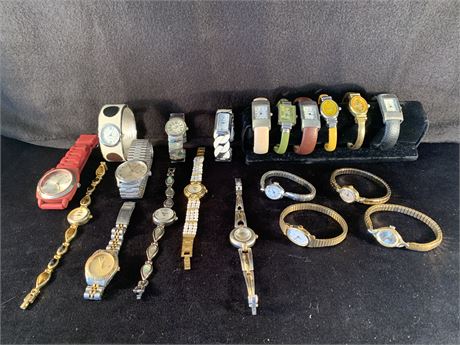 Lot of 20 Watches