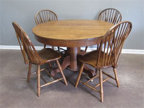 Antique Oak Pedestal Dining Table on Casters with 4 Windsor Chairs