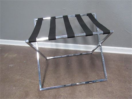 Nice Chrome Folding Luggage/Suit Case Stand