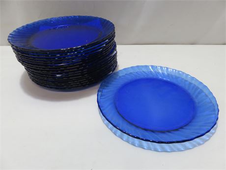 18 ARCOROC Cobalt Blue Glass Dinner Plates