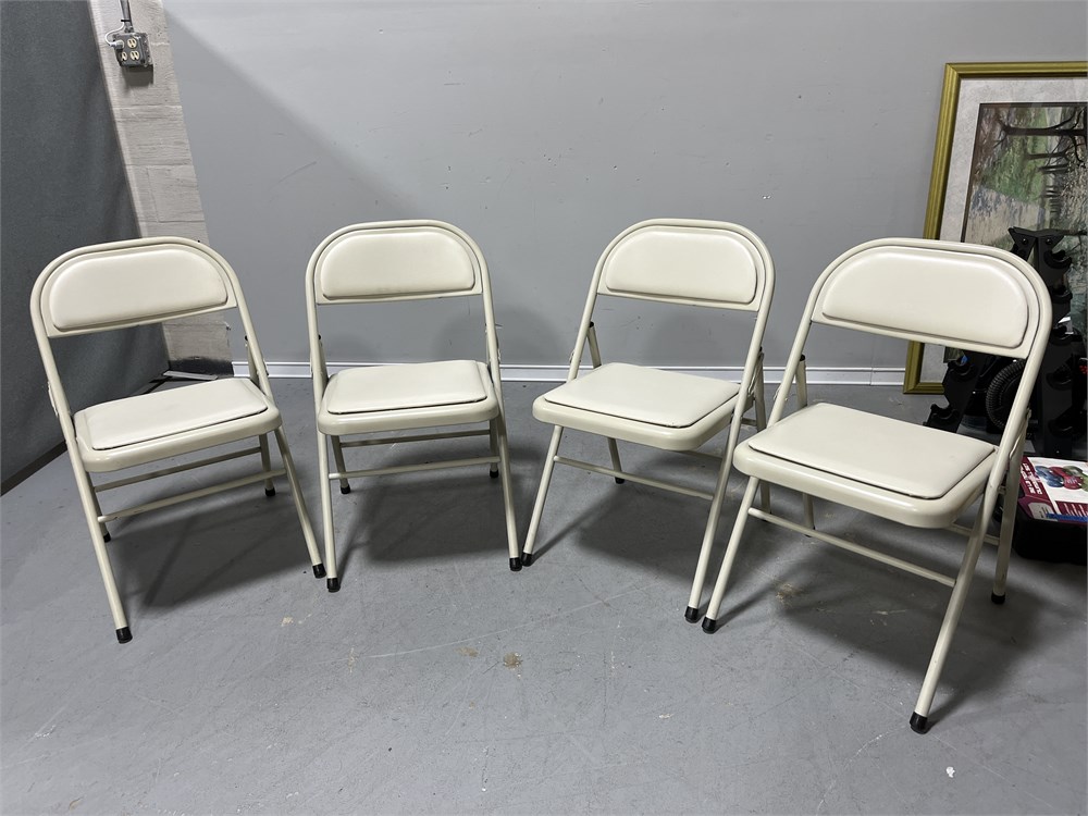 Transitional Design Online Auctions Folding Chairs / White