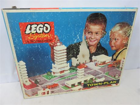 Vintage LEGO SYSTEM Town-Plan Set