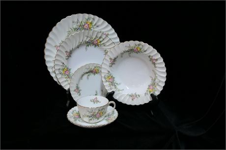 Vintage Minton York Pattern Fine China, Made in England