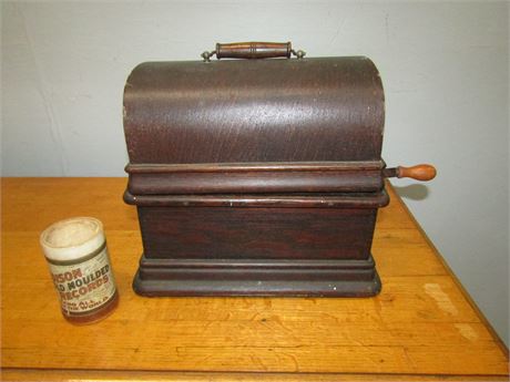 Antique 1900's Edison Phonograph