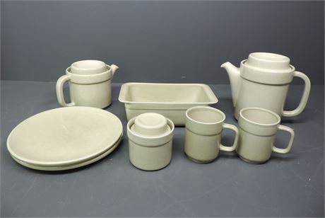 Pfaltzgraff Stoneware Set