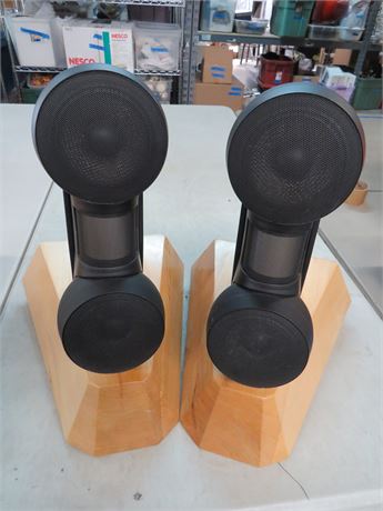 GALLO ACOUSTICS Strada Speakers