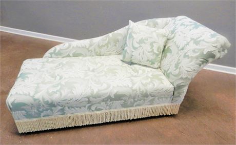 LOVELY Upholstered Chaise / Fainting Couch