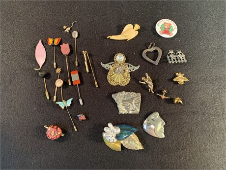Lot of Assorted Jewelry Pins