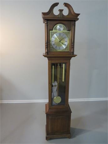 HOWARD MILLER Grandfather Clock