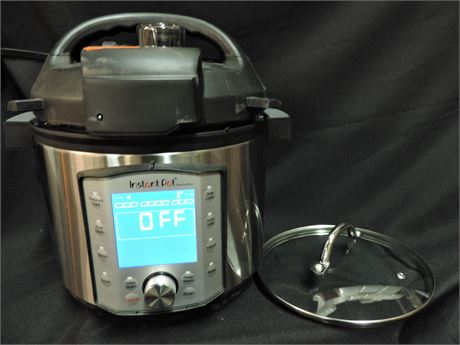 INSTAPOT Multi-Use Pressure Cooker