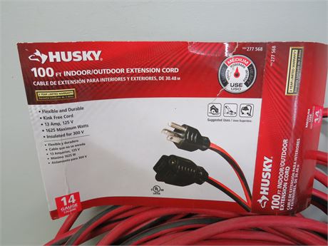 Transitional Design Online Auctions - HUSKY 100 ft. Indoor/Outdoor  Extension Cord