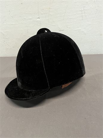 Transitional Design Online Auctions - English Riding Cap