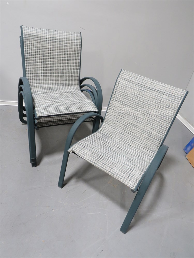 Transitional Design Online Auctions Metal Patio Chairs   14ed91ca 8f57 45a5 Bc2b 80b4c337b4f7 Largesize 