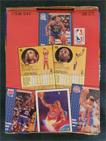 1990-91 Fleer Basketball Unsearched Wax Box w/ Packs from a Factory Sealed case