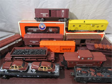 Lionel Train Cars and Accessories