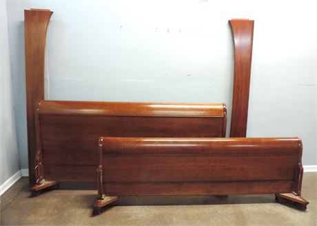 STICKLEY King Size Sleigh Bed