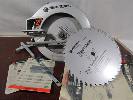 Black & Decker Circular Saw, 7 1/4 '', Model 7391