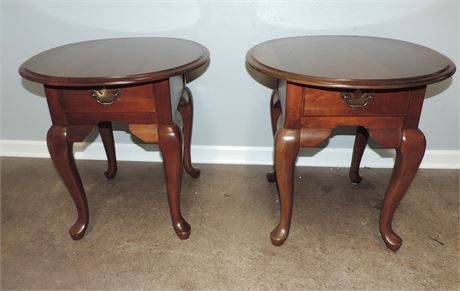 Pair of BROYHILL Side Tables