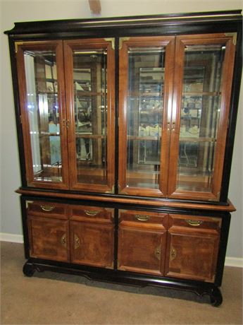 Broyhill  Ming Dynasty China Cabinet