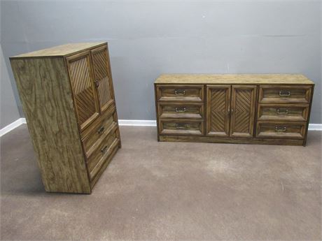 2 Piece Armstrong Bedroom Furniture Lot - Dresser and Chest of Drawers