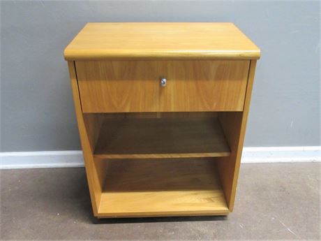 Jack Cartwright for Founders - Vintage Mid Century Nightstand