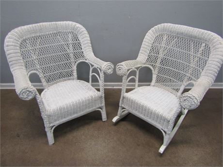 White Wicker Outdoor Chairs