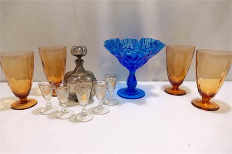 Vintage Mid Century & 1930's Variety Glass Ware Lot
