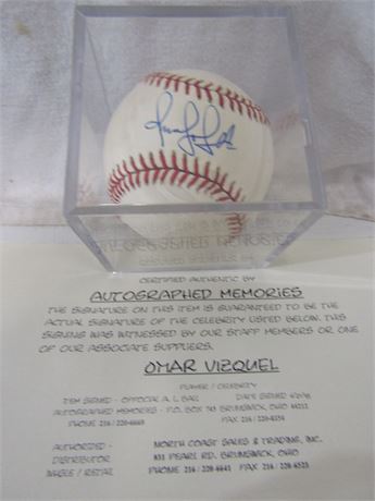 Omar Vizquel Autographed Baseball