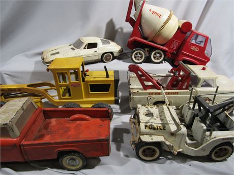 Vintage Tonka & NyLint Co. Metal Trucks, Road Grader and Corvette, Jeep