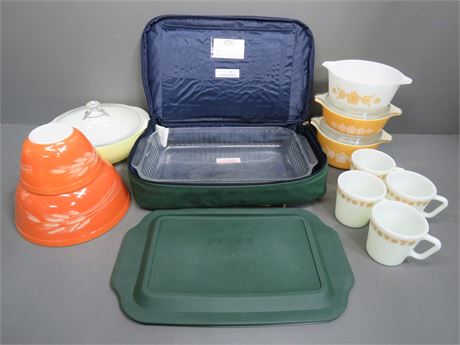 Transitional Design Online Auctions - PYREX Servingware Lot
