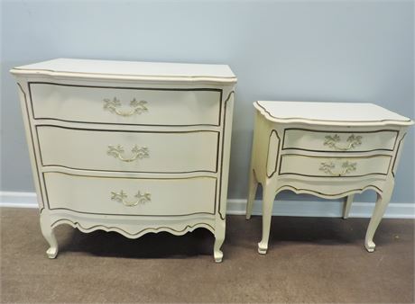 Vintage French Provincial Dixie Pair of Night Stands