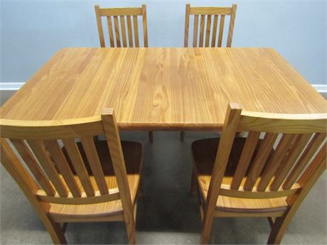 Oak Style Classic Dining Table with 4 Chairs
