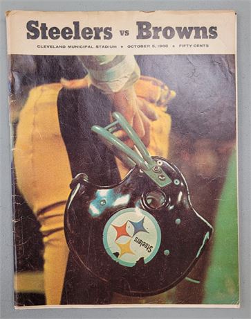 Cleveland Browns v Pittsburgh Steelers Vintage 1968 Souvenir Program
