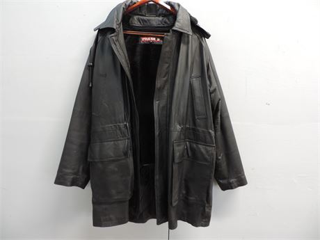 Phase 2 Genuine Leather Hooded Men's Coat / Size XL