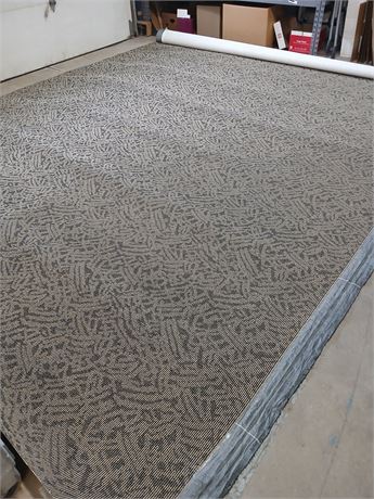 Polyester Patterned Rug Commercial Transitional Design Online Auctions - Massive Commercial patterned ...