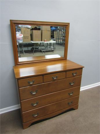 Baumritter Maple Dresser with Mirror and 4 Drawers