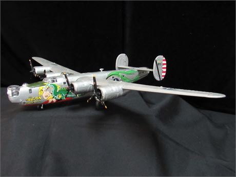 Large Franklin Mint 1:48 Scale Diecast B-24 Liberator - Dragon and His Tail