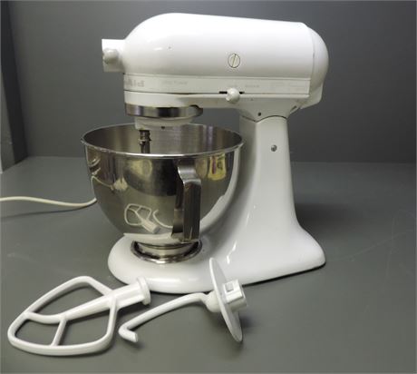 Sold at Auction: Kitchen Aid Classic Plus Stand Mixer