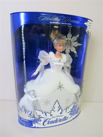 1996 Walt Disney's Cinderella Holiday Princess Doll