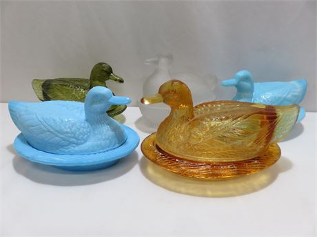 TIFFIN Glass Duck Candy Dishes