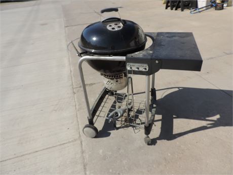Weber Performer Outdoor Grill on Wheels