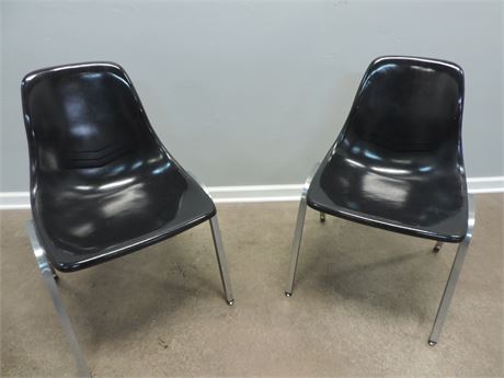 Pair of Fiberglass Stacking Chairs