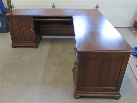L-Shaped Office Desk with Right Return