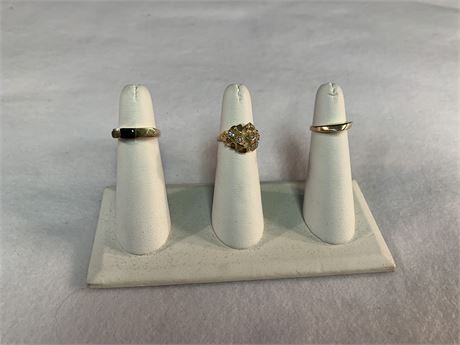Lot of 3 14KT YELOW GOLD RINGS