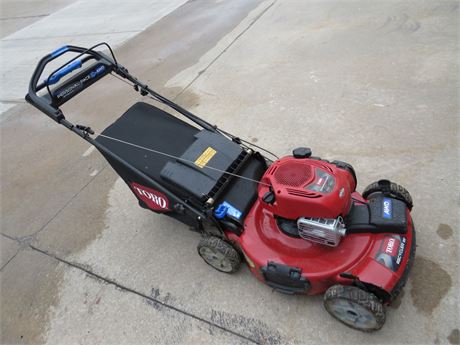 TORO Recycler 22-inch 163cc Personal Pace Lawn Mower