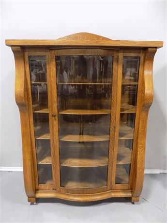 Rockford Curio Cabinet